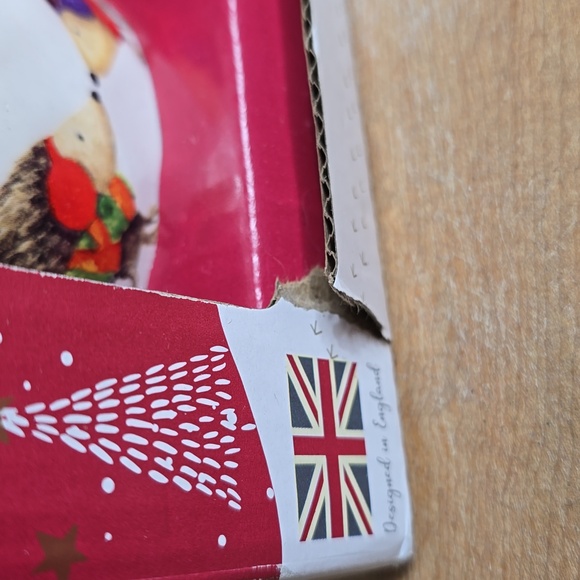 Harvest Green StudioChristmas Hedgehog Mug Setof 2 New condition. - Picture 5 of 5